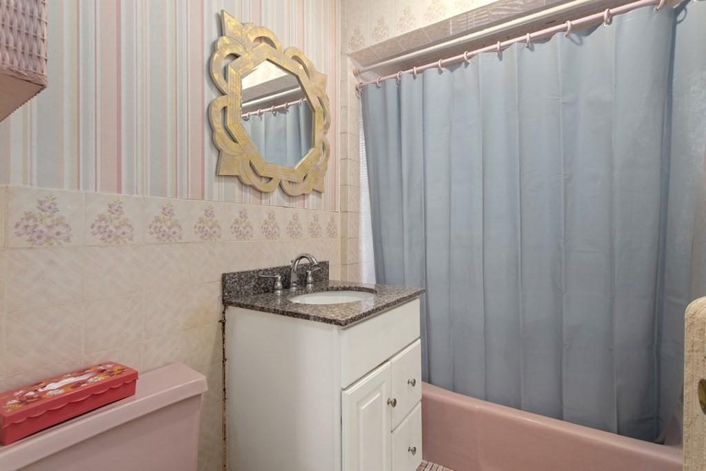 Stoneham Bathroom